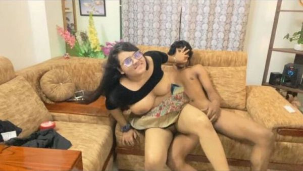 Bhabhi Devar Sex - Bengali Wife in Saree Gets BBC Doggystyle Fuck - xxxfiles.com - India on v0d.com