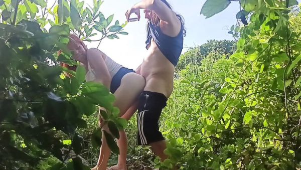 Naughty Redhead MILF Gives Blowjob on Beach - Public Sex Amateur Video - xxxfiles.com on v0d.com