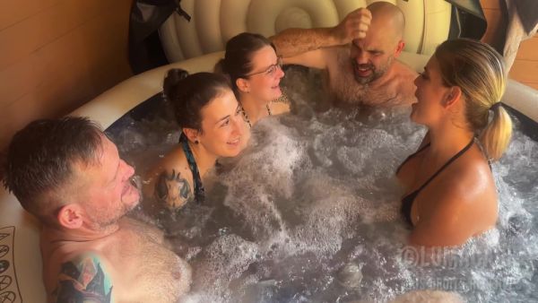 Marie Lumacarie In At The Spa - upornia.com on v0d.com