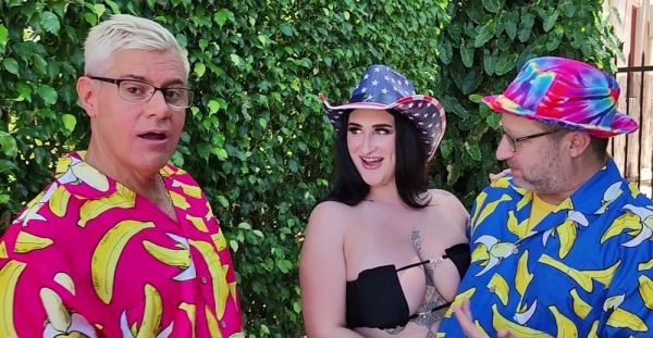 Avalon Mira's big tits bounce in Dan & Dean Van Damme's amateur porn - alphaporno.com on v0d.com