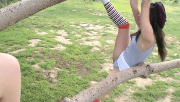 Georgia Jones & Faye Reagan Lesbian College Cheerleaders Outdoor Sex & Toy Fun - veryfreeporn.com - Britain - Georgia on v0d.com