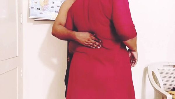 Tamil Mallu Aunty Blowjob and Handjob with Lover - Big Ass Indian MILF - xxxfiles.com - India on v0d.com