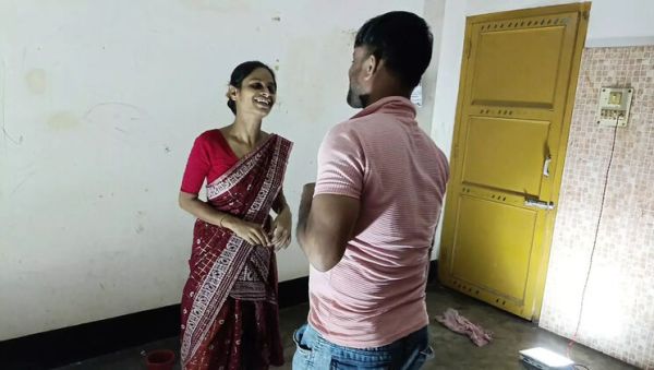 Desi Indian Bhabhi Morning Sex Video - Homemade HD with Easypron - porntry.com - India on v0d.com