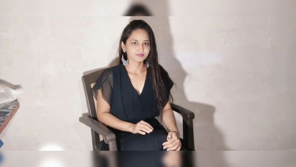 Indian Girl Hard Fuck in Chair - Dogimaster Blowjob & Doggy Style - xxxfiles.com - India on v0d.com