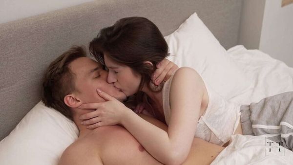 Perfect Penis Makes Her Cum Hard! Wild Blowjob & Real Orgasm with Hot Pearl 4K - porntry.com on v0d.com