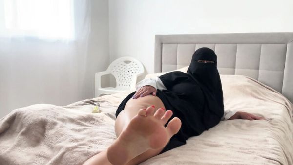 Arab Stepmom Lux Eva Jerks Off With Tight Ass - No Panties Masturbation & Real Orgasm - xxxfiles.com - Britain - Syria on v0d.com