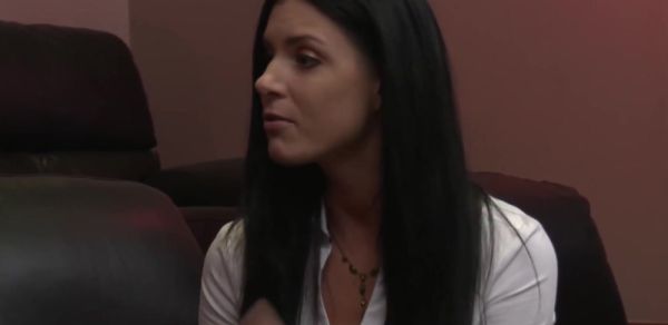 Petite brunette satisfying her new lesbian sugarmommy - inxxx.com on v0d.com