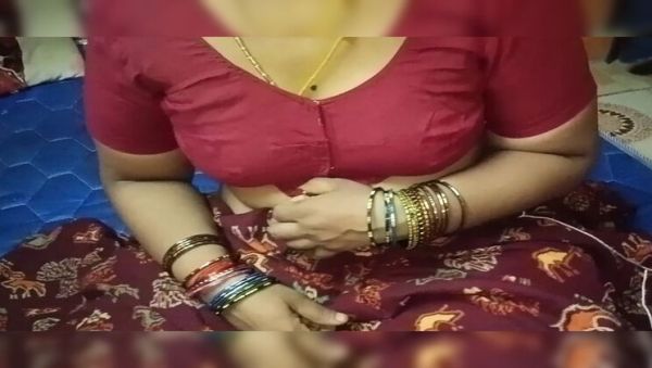 Desi Aunty In Jacket Fingered By Boy - Hairy Pussy & Moaning Sex - Homemade Indian Bhabhi - porntry.com - India on v0d.com