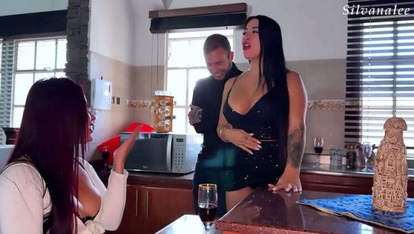 Swinger Party with My Stepsister - Lesbian Sex & Big Tits MILF - veryfreeporn.com on v0d.com