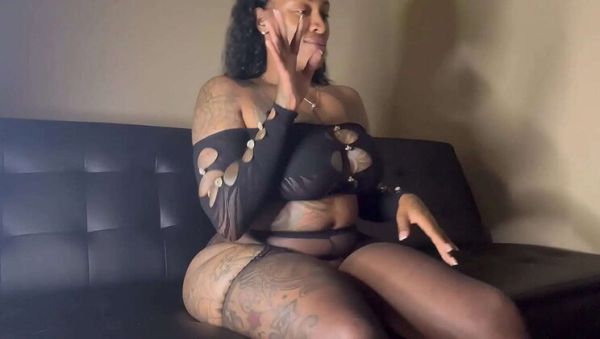 Sexy PAWG MILF Live Stream - Huge Ass Amateur Latina Homemade - porntry.com on v0d.com