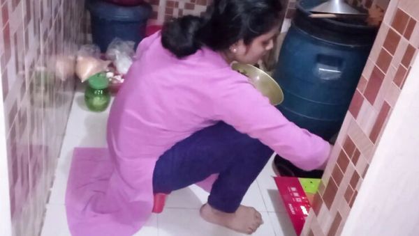 Bangladeshi Bhabhi Fucked by Step Brother in Kitchen - Homemade Indian Sex with Dirty Talk - xxxfiles.com - India - Bangladesh on v0d.com