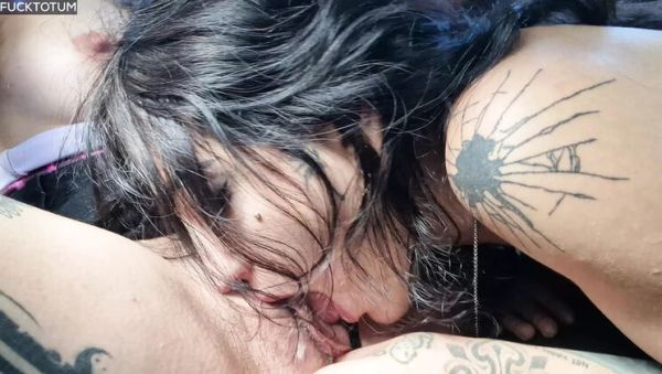 Two Lesbian Hitchhikers Give Me a Double Blowjob and Standing Fuck Outdoor - porntry.com - Italy on v0d.com