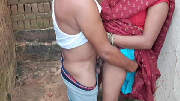 Village Bhabhi In Bhabhi Of The Village - desi-porntube.com - India on v0d.com