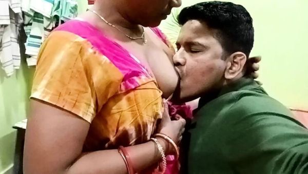 Desi Village Bhabhi Neighbour Hardcore Fucking - Hotel Room Riding and Squirting with Big Cock - porntry.com - India - Turkey on v0d.com