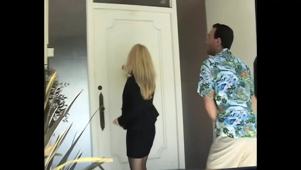 Queen Robin Pachino Rides Dino Bravo's Big Cock Hard - Sensual Blowjob & Cumshot in HD - veryfreeporn.com - Britain on v0d.com