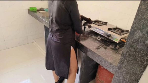 Boss Fucks Tight Indian Pussy and Cums Hard - Desi Bhabhi Sagita Sharm - xxxfiles.com - India on v0d.com