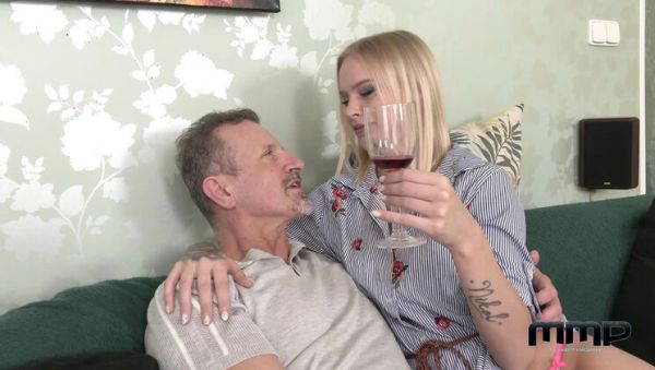 Sexy Pizza Delivery Girl Fucks Customer At Home - Blonde Czech Babe Gangbang Creampie - xxxfiles.com - Britain - Czech Republic on v0d.com