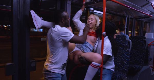 Antonio Black & Freddy Gong pound Emily Cutie's tight anal in a steamy HD threesome - alphaporno.com on v0d.com