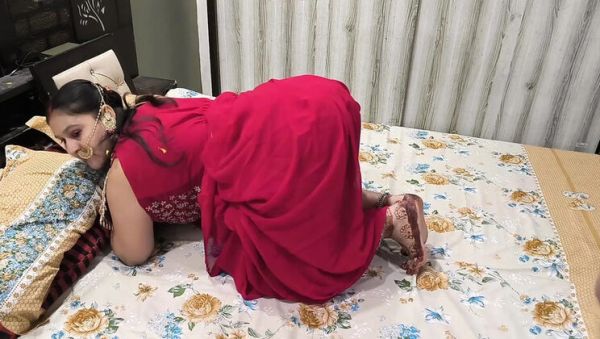Puja's Karwa Chauth Blowjob & Cumshot - Desi Couple Doggy Style Sex in HD - veryfreeporn.com - India on v0d.com