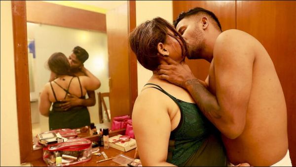 Desi Bhabhi Hot Chat - Rummy Girl Blowjob & Footjob 4K - porntry.com - India on v0d.com