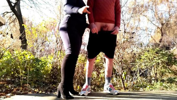 Stepson Makes Me Give Outdoor Handjob & Cumshot - MILF Stepmom Big Ass Homemade - veryfreeporn.com on v0d.com