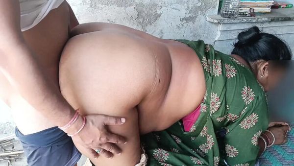 Veermati Hardcore Anal with Big Ass Indian Bhabhi - Desi Village Aunty Doggy Style & Creampie - porntry.com - India on v0d.com