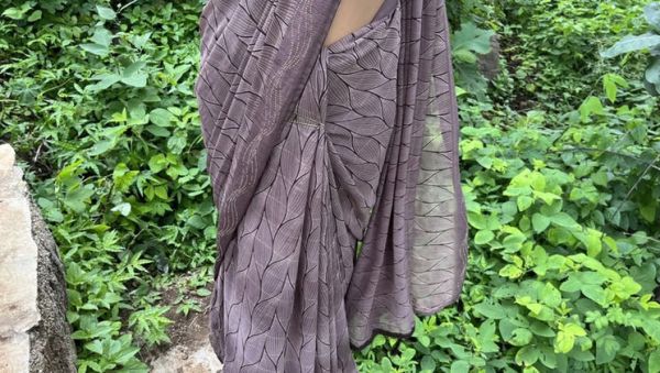 Desi Bhabhi with Big Natural Tits Fucked by Devar in Jungle Outdoor Sex - veryfreeporn.com - India on v0d.com