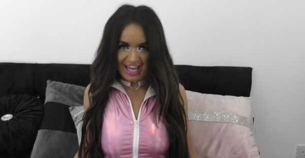 Big dicked Barbie dominates Maddy in HD kink - alphaporno.com on v0d.com