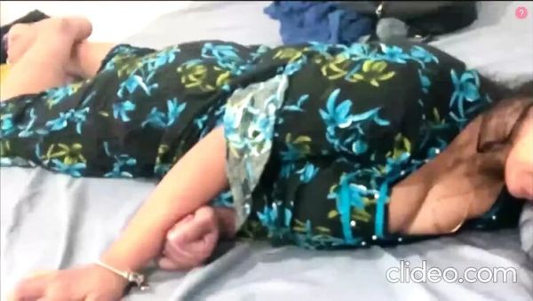 Indian Aunty Big Natural Tits Blowjob - Arabicqueen Hot Asian Babe - xxxfiles.com - India - Sri Lanka on v0d.com