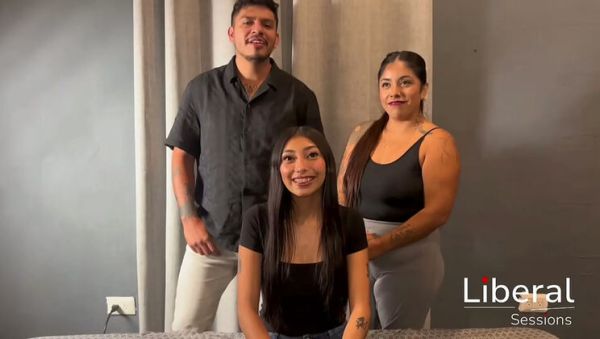 Skinny Girl First Time Threesome Swaps For Huge Cock - Amateur Latina GF & Wife - veryfreeporn.com - Mexico on v0d.com