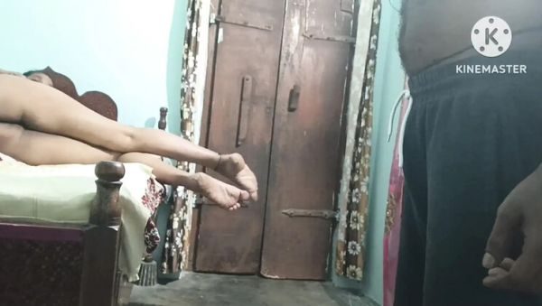 Hot Tamil Wife Doggystyle Fuck With Husband - Chiru Chiru Outdoor Sex - veryfreeporn.com - India on v0d.com