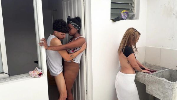Step Sister Hardcore Anal Fuck While Stepmom Distracted - Big Tits Latina Teen Squirting - xxxfiles.com on v0d.com
