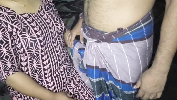 Bangladeshi Housewife Akhi Moni Fucks Tailor Husband After Taking His Measurements - Homemade Desi Sex - veryfreeporn.com - Bangladesh on v0d.com