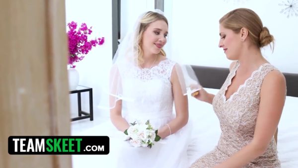 Stunning Bride Sophia Sterling Fucks Her Wedding Photographer Before The Ceremony - videomanysex.com on v0d.com