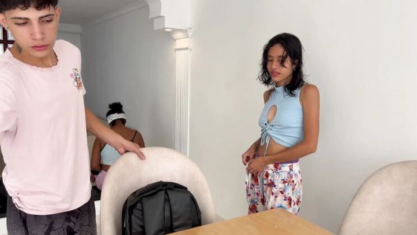 Maid Squirts & Gets Good Fuck From Husband Watching Wife Cuckold - porntry.com - Spain - Colombia on v0d.com