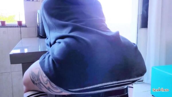 Big Booty Teen Gets Creampie - Tight Pussy Filled with Cum - veryfreeporn.com on v0d.com