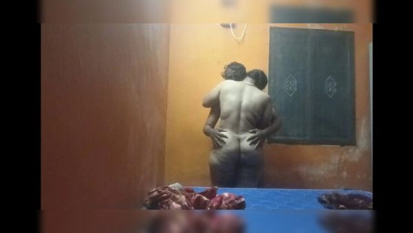Desi Aunty Fucks Young Boy in Bedroom - Homemade Indian Sex with Moaning - porntry.com - India on v0d.com