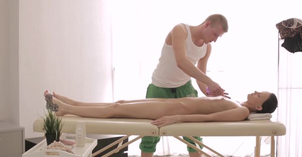 Slim Sasha's sensual skills shine in HD - alphaporno.com on v0d.com