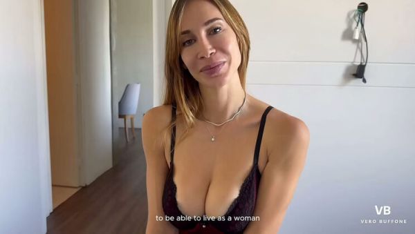 Amateur Blonde Takes Maintenance Man's Load in Mouth While Cuckolding Husband - veryfreeporn.com on v0d.com