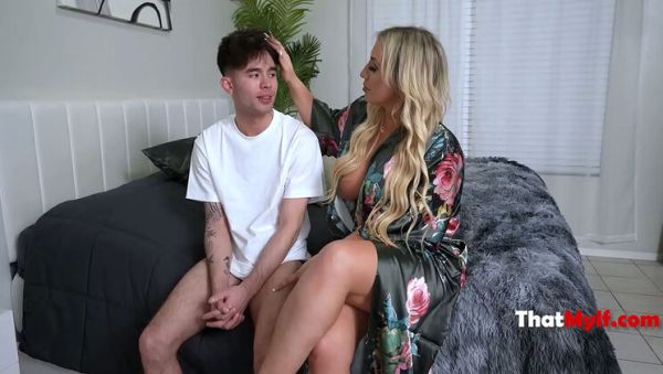 Curvy MILF Tempts Teen with Huge Cock - xxxfiles.com on v0d.com