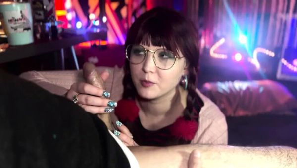 Amateur Teen Brunette with Glasses Gives Perfect Blowjob to Dad's Best Friend - Cum Swallow - veryfreeporn.com - Britain on v0d.com