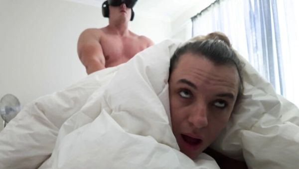 Stepdad VR Fuck Accident - Creampies Stepdaughter Stacey Reid Thinking She's Sex Doll - veryfreeporn.com - Britain - Usa - South Africa on v0d.com