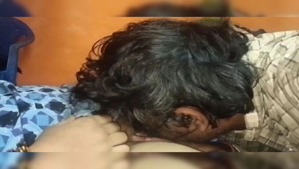 Desi Bhabhi Wet Pussy Licking in Bedroom - Indian Homemade Sex with Moaning - porntry.com - India on v0d.com