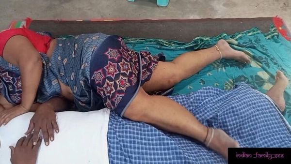 Indian Sister In Law Fucking - Desi Bhabhi Homemade Sex with Big Natural Tits - porntry.com - India on v0d.com