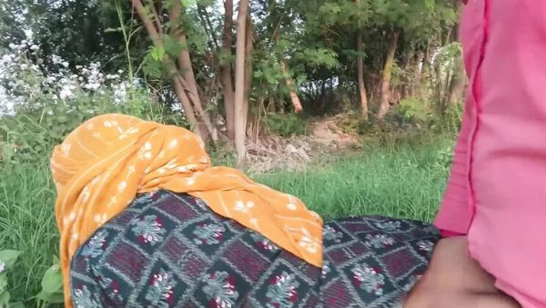 Desi Indian Village Girl Hard Fucked Outdoor in Forest - Anal Blowjob Doggy Style - porntry.com - India on v0d.com