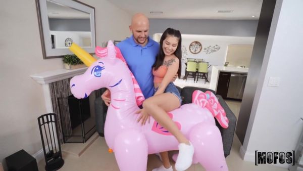 Teen 18+ Reyna De La Cruz Crazy Porn Movie - videomanysex.com on v0d.com