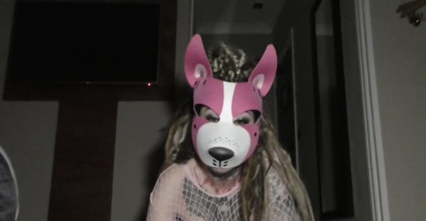 Tattooed hottie in a mask, sucking cock on camera - alphaporno.com on v0d.com