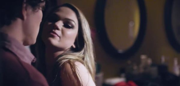Stepsis has her eyes set on her stepbro - inxxx.com on v0d.com